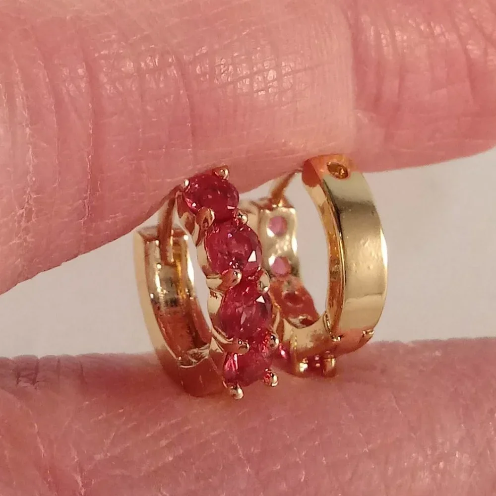 18K Yellow Gold Filled Small Ruby Red Diamond Zircon Hoop Huggie Earrings Gift